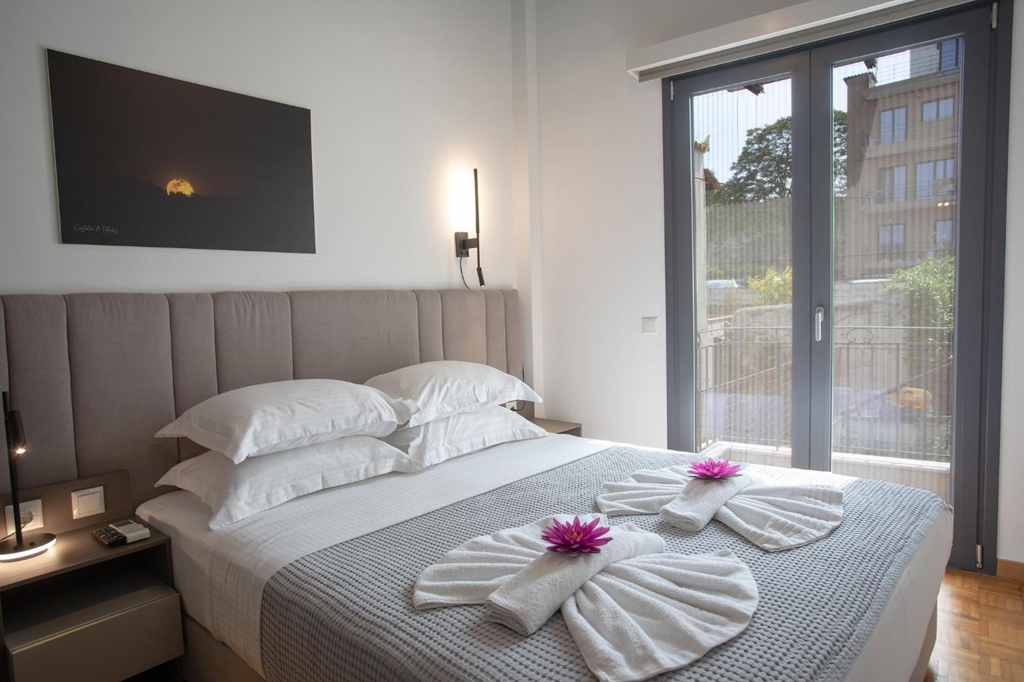 Aonia Luxurious Modern Boutique Apartments Chalkís Exterior foto